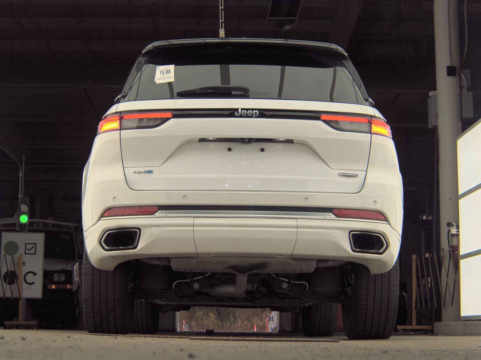 2022 Jeep Grand Cherokee 4xe Summit Reserve AWD