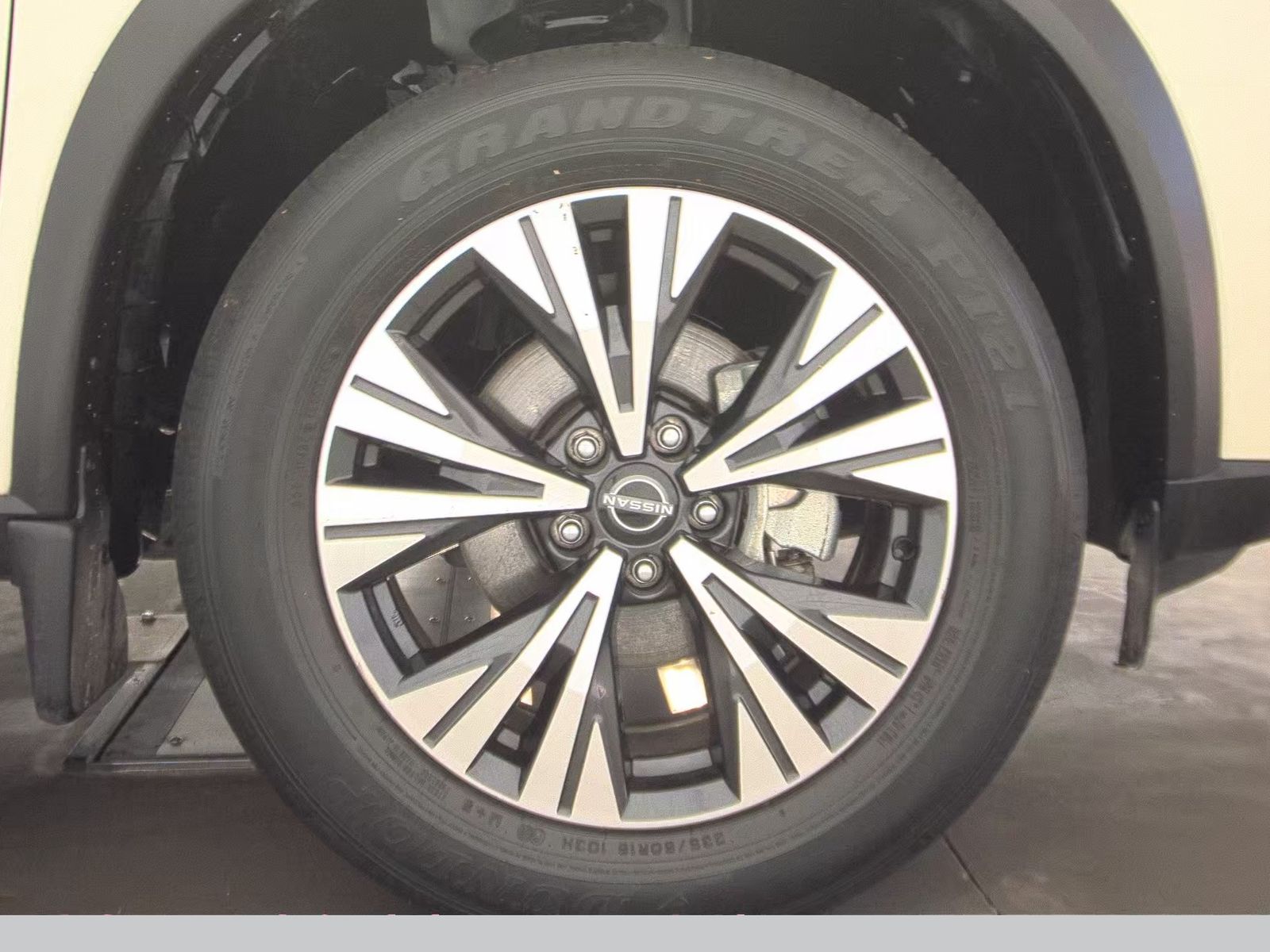 2023 Nissan Rogue SV AWD