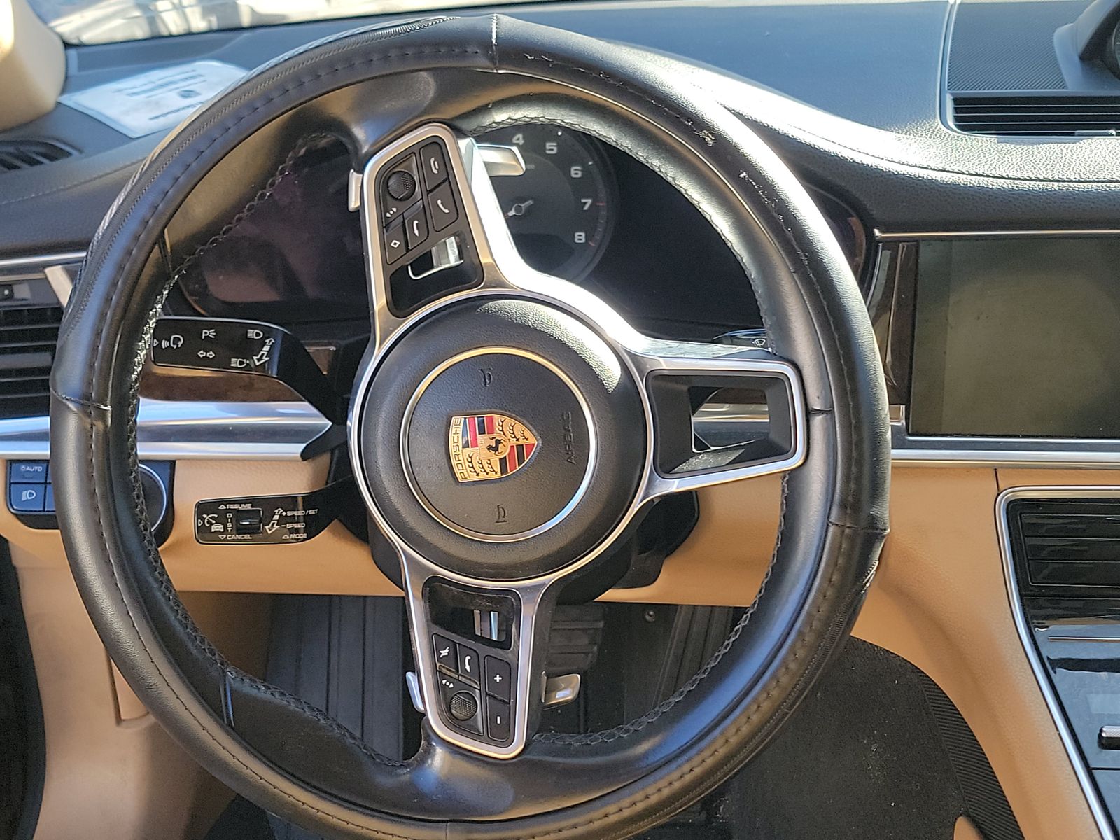2018 Porsche Panamera Base RWD