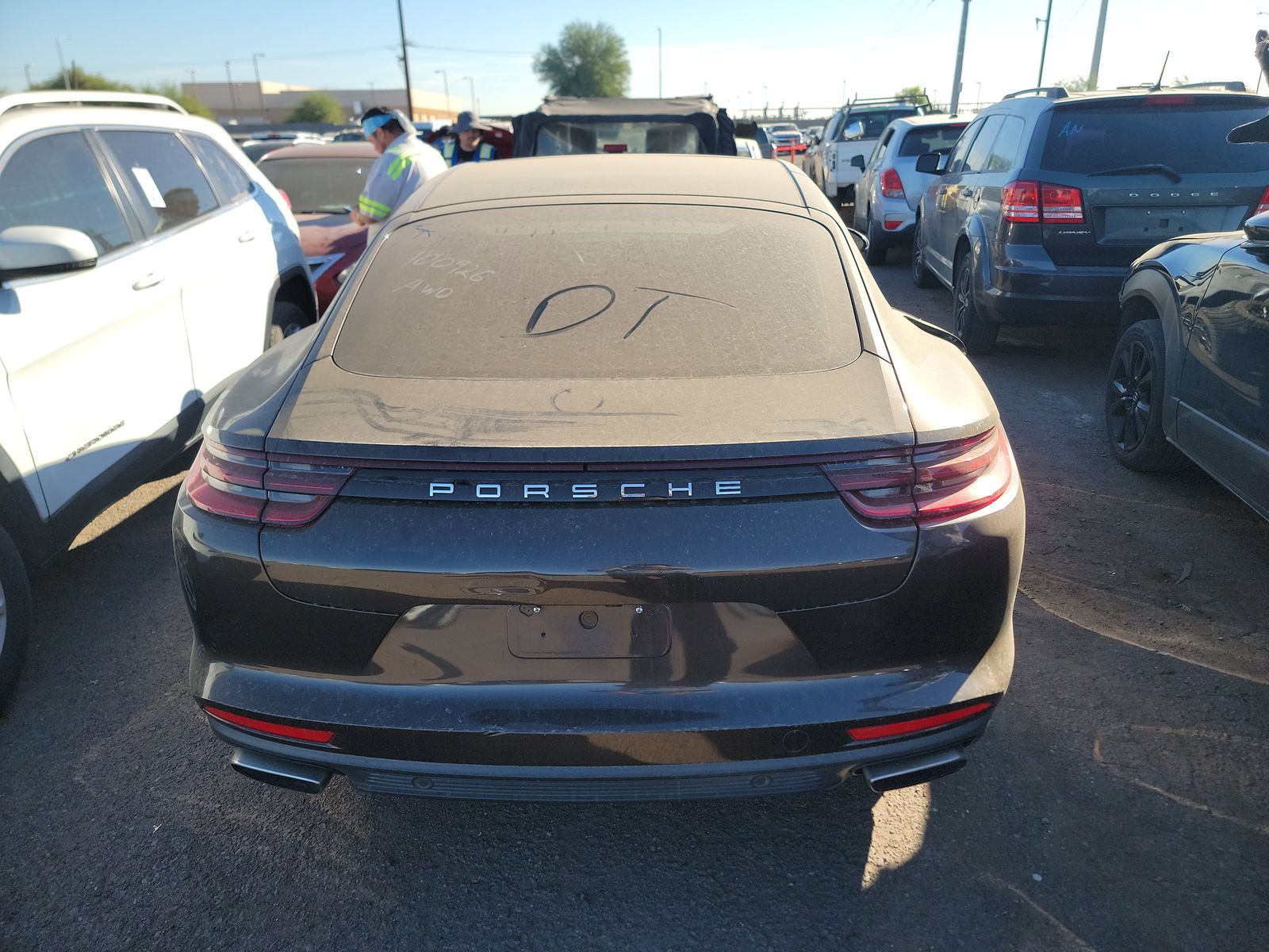2018 Porsche Panamera Base RWD