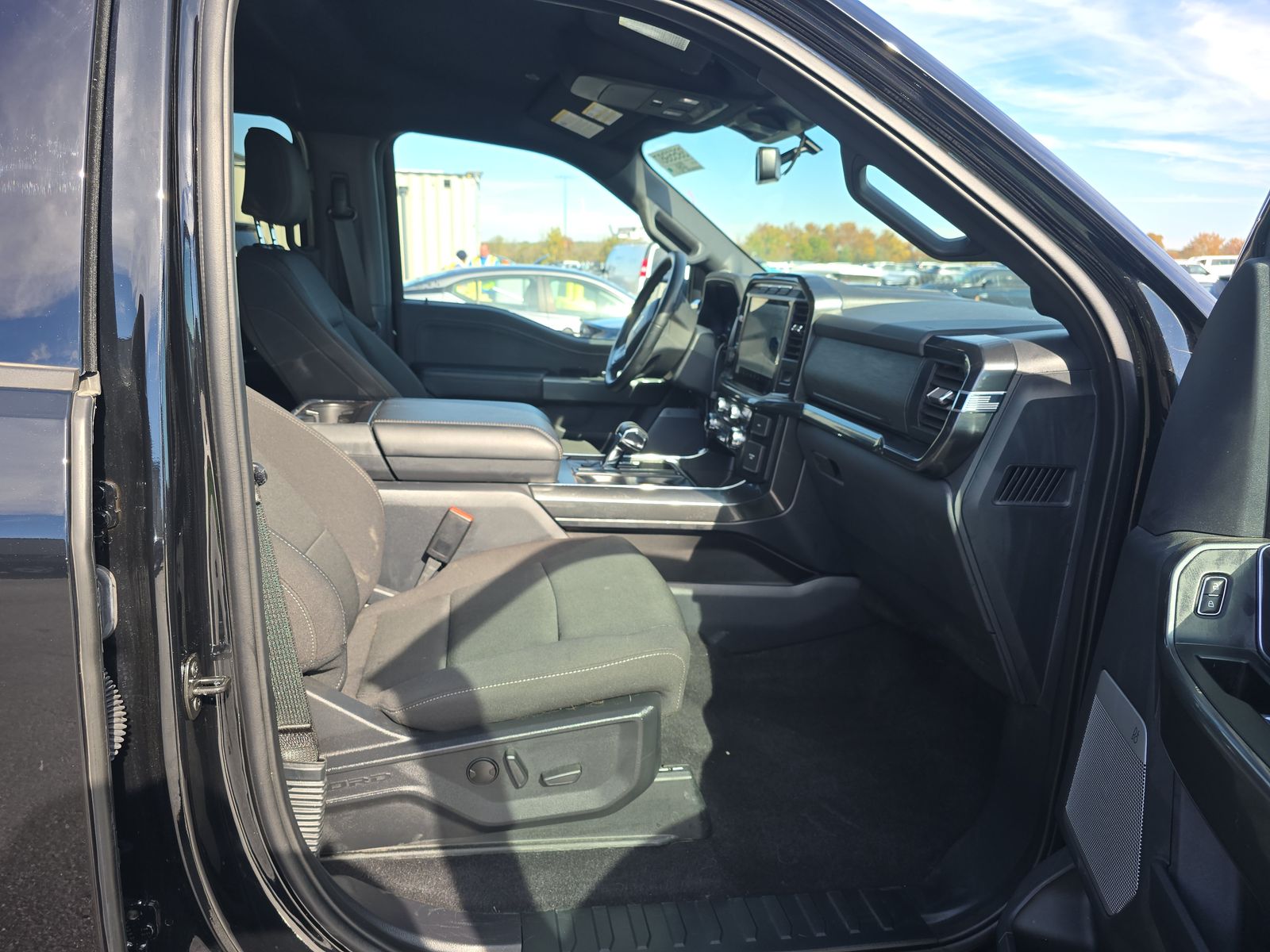 2023 Ford F-150 Hybrid XLT AWD