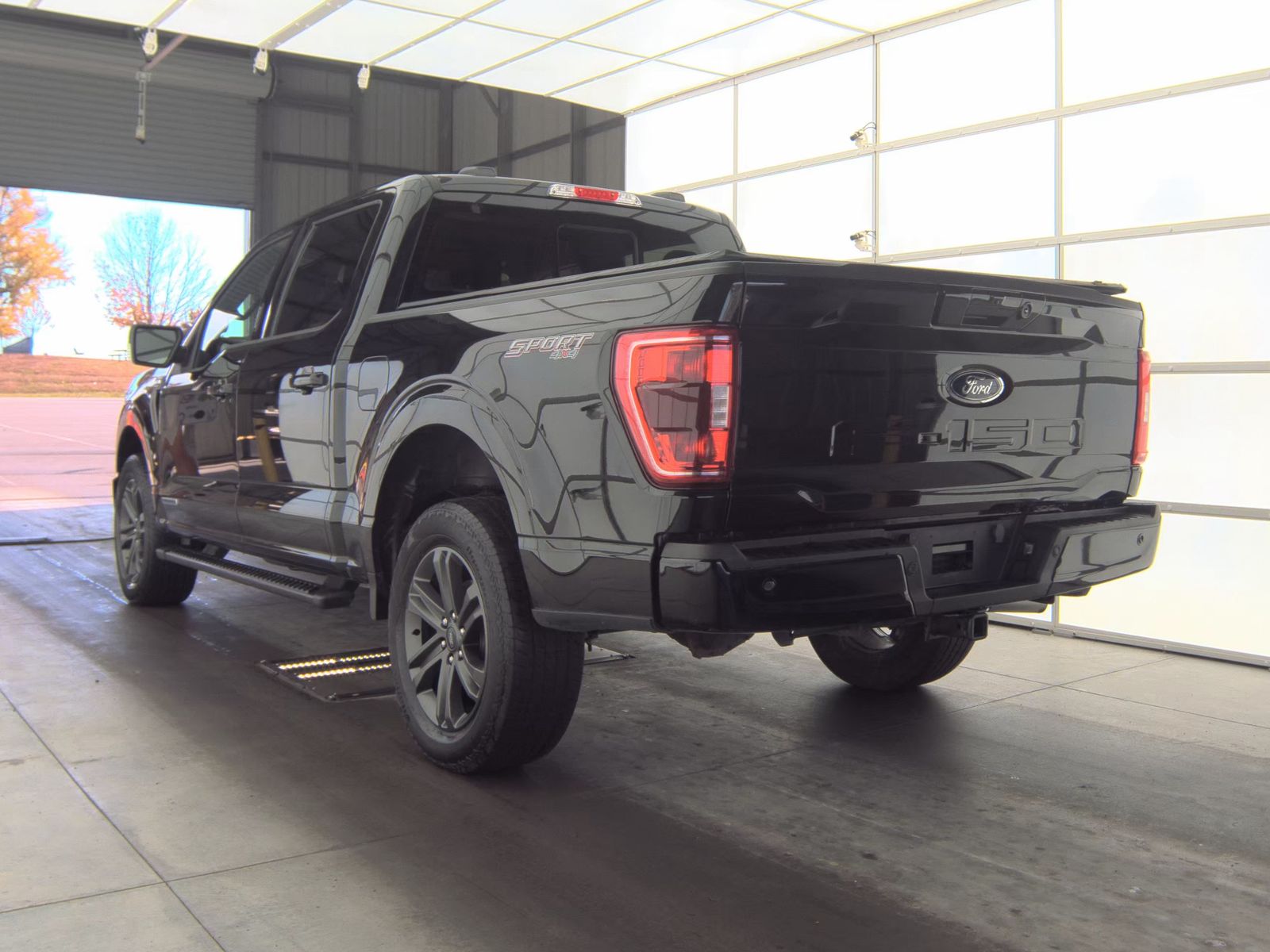 2023 Ford F-150 Hybrid XLT AWD