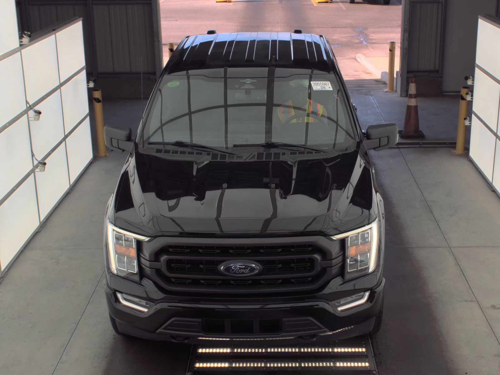 2023 Ford F-150 Hybrid XLT AWD