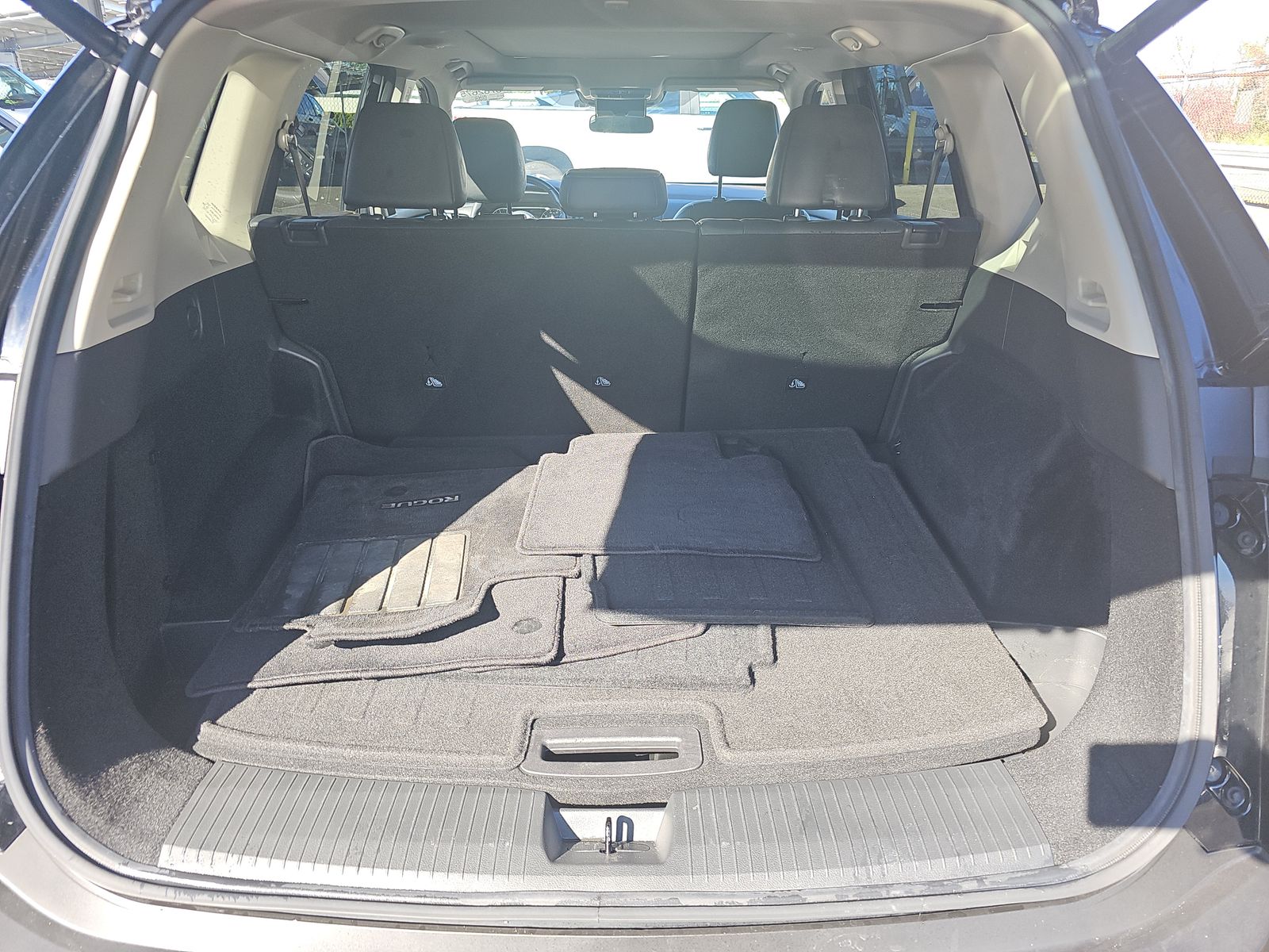 2022 Nissan Rogue SV AWD