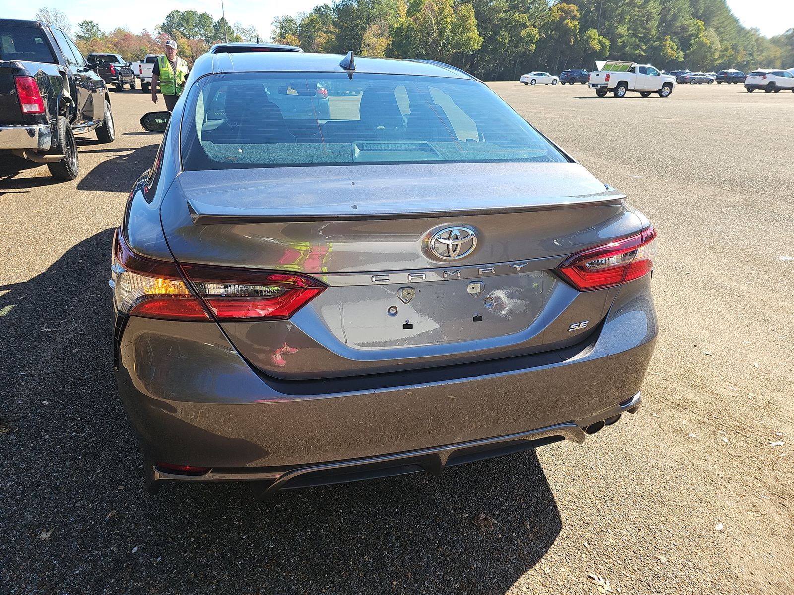 2024 Toyota Camry SE FWD