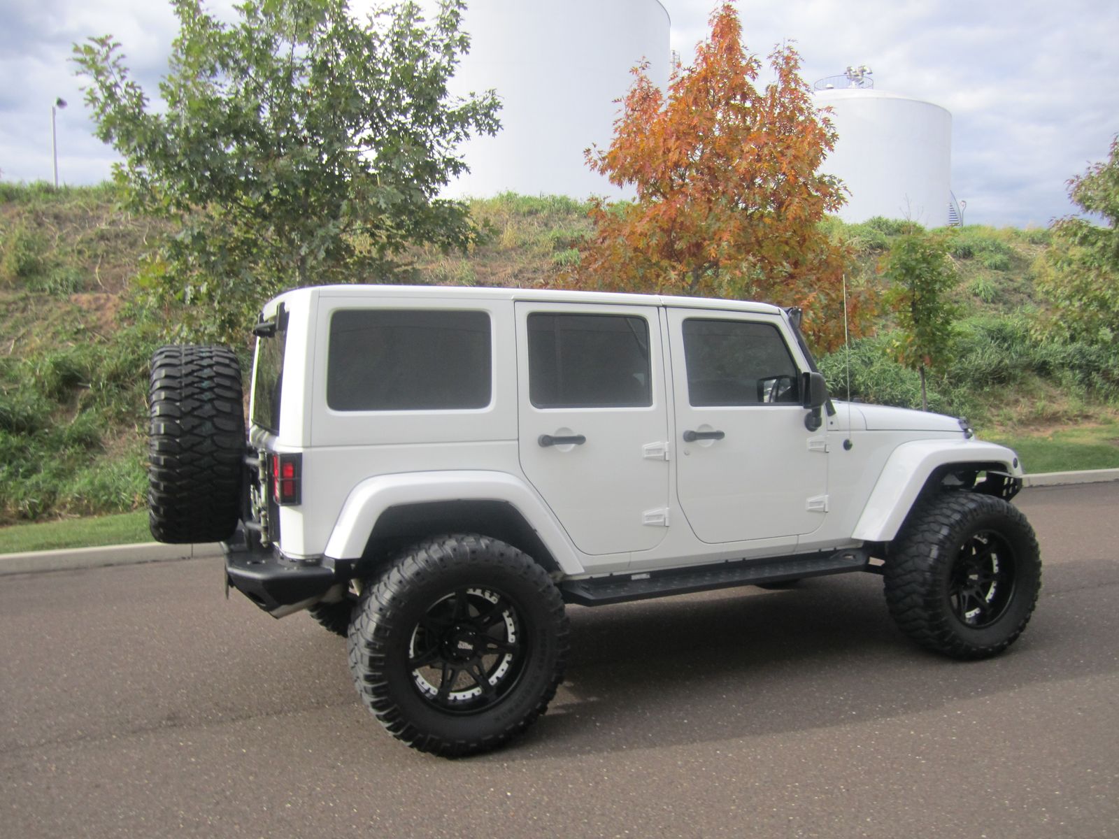 JEEP SAHARA - 8