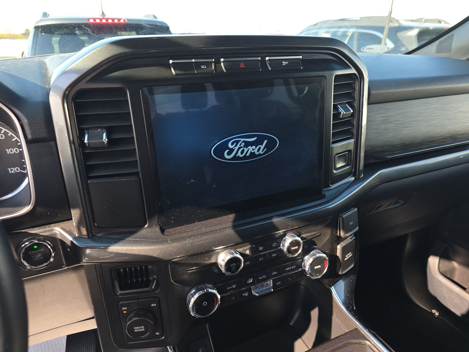2022 Ford F-150 XLT AWD