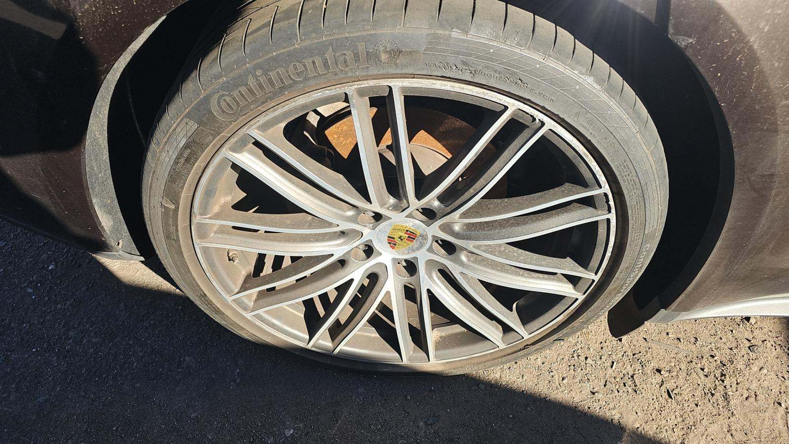 2018 Porsche Panamera Base RWD