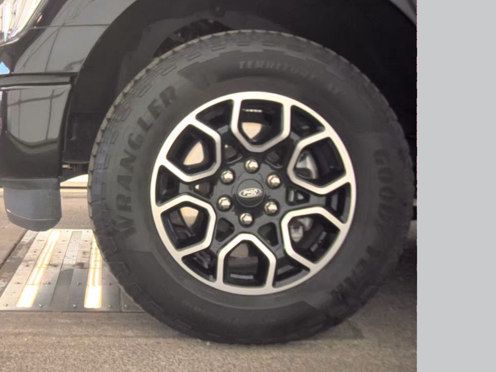 2022 Ford F-150 XLT AWD