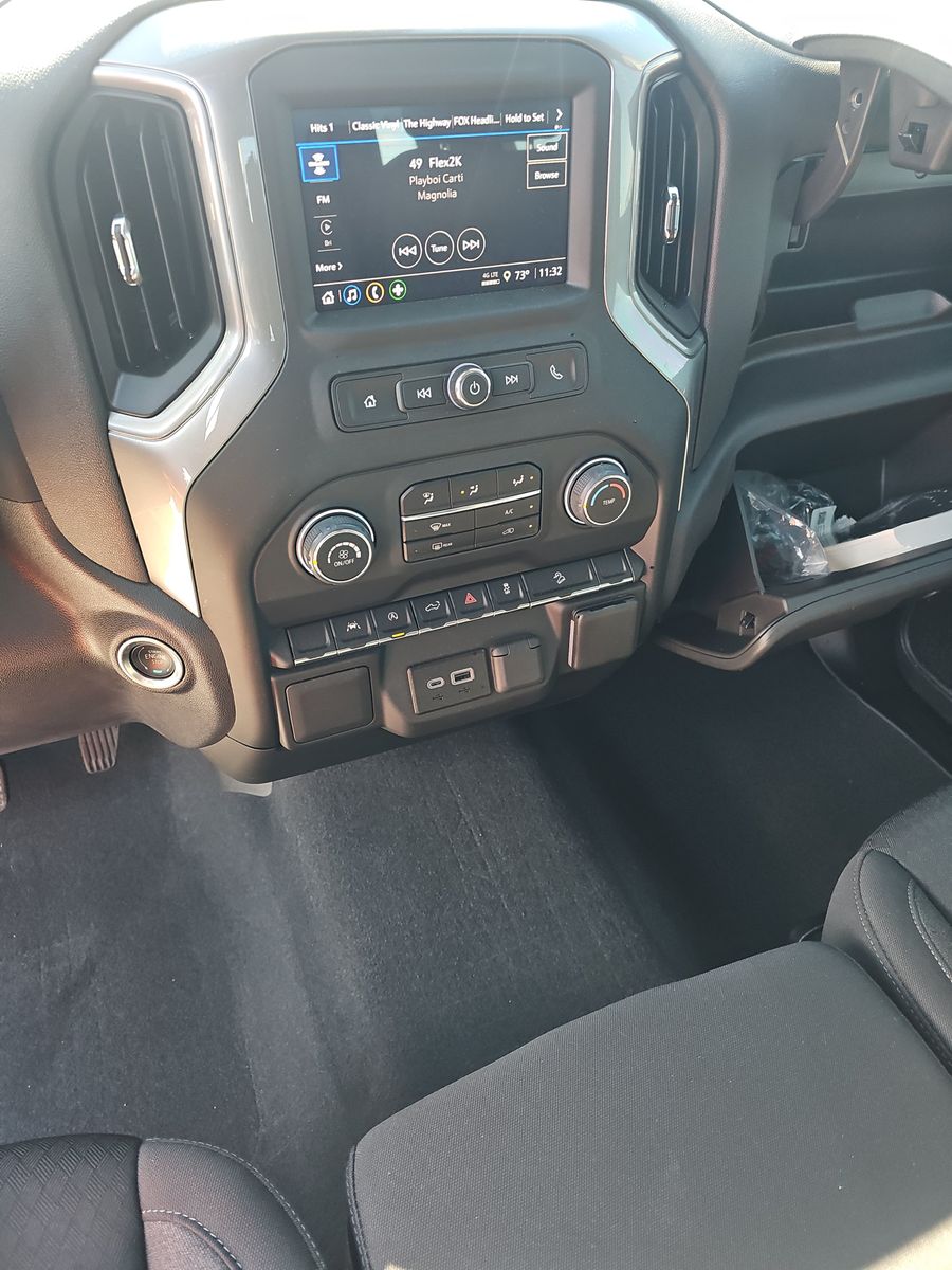 2024 Chevrolet Silverado 1500 Custom Trail Boss AWD