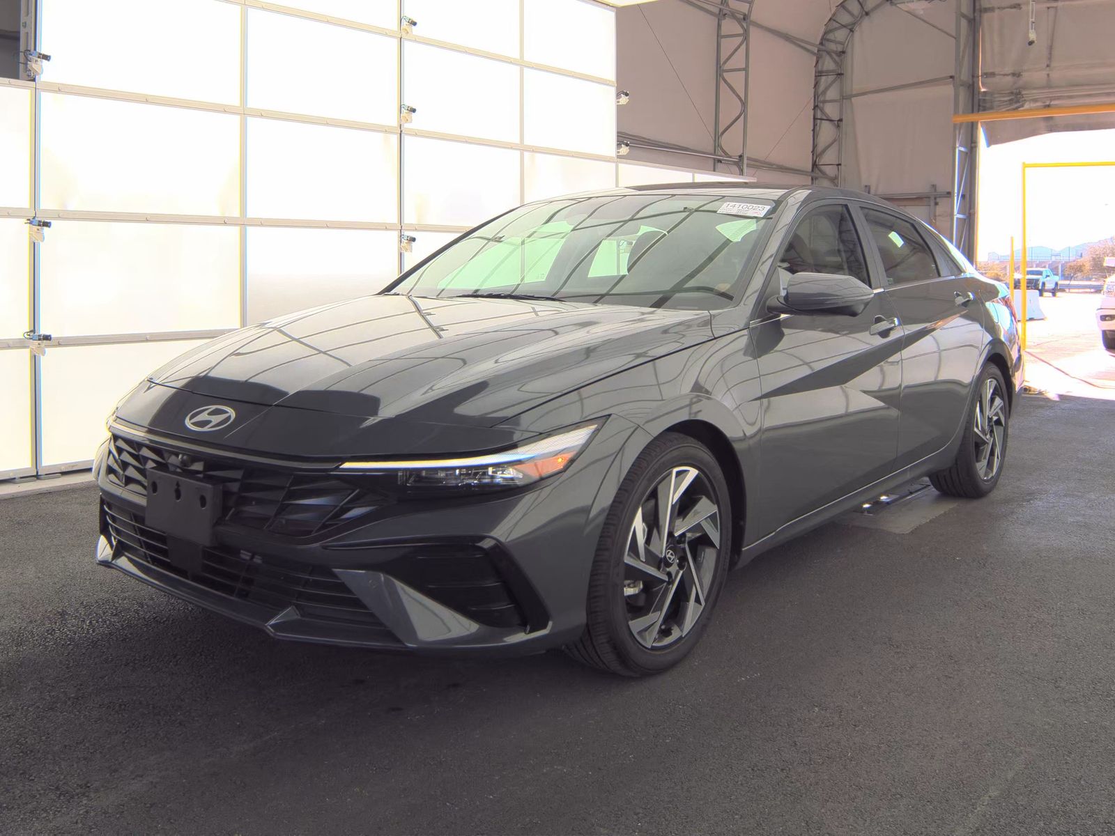 2024 Hyundai Elantra Limited FWD