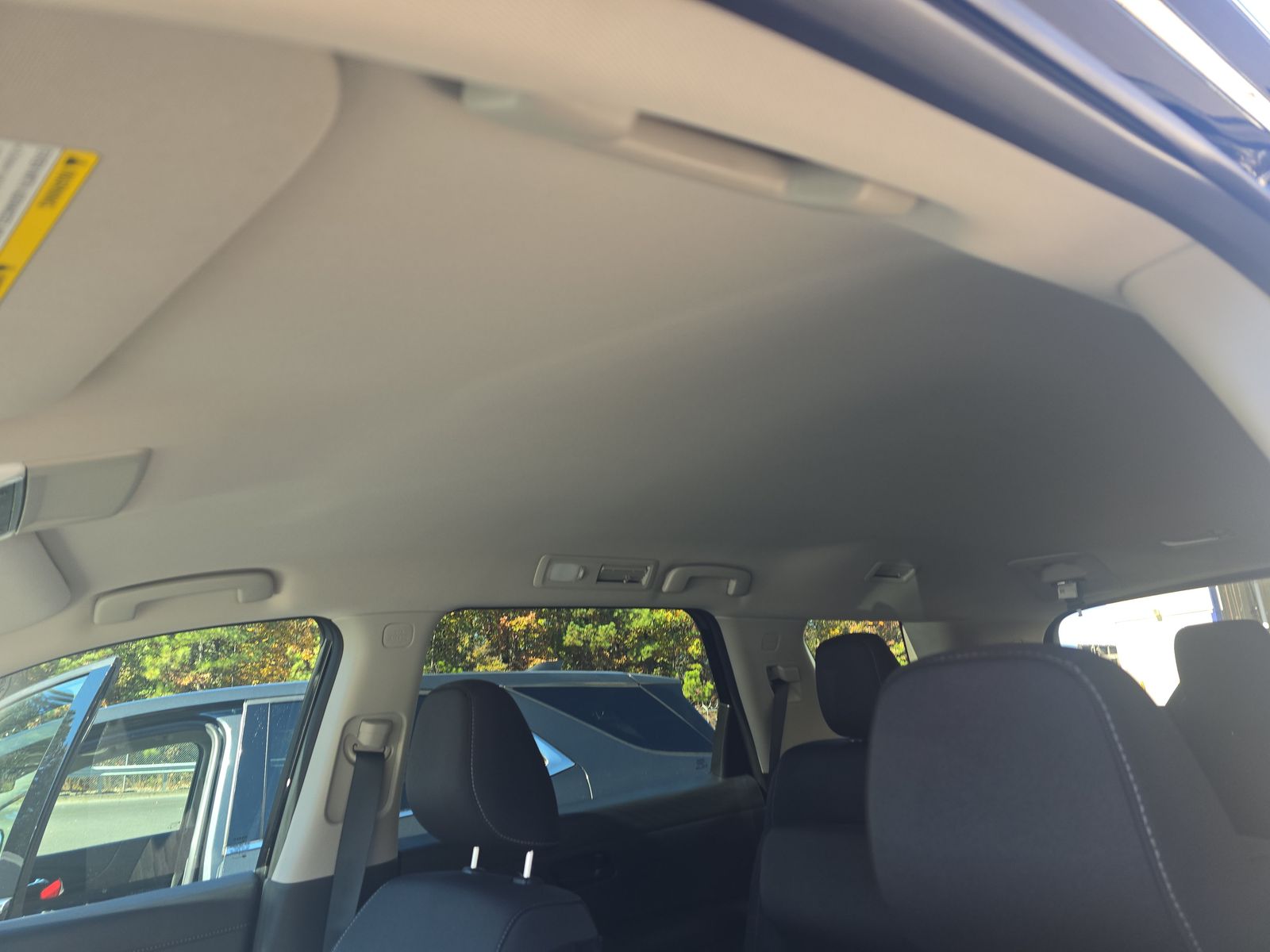 2025 Nissan Pathfinder S FWD