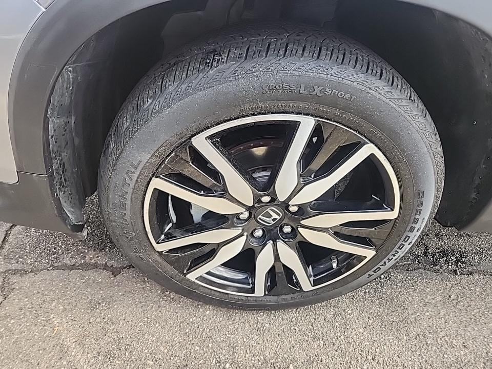 2022 Honda Pilot Touring AWD