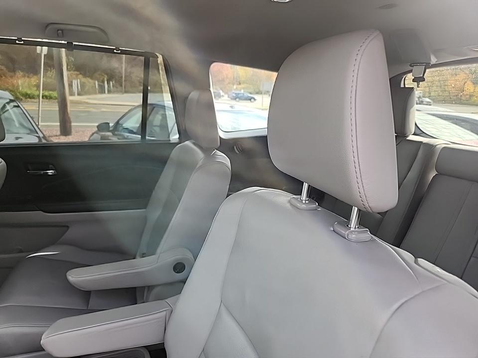 2022 Honda Pilot Touring AWD