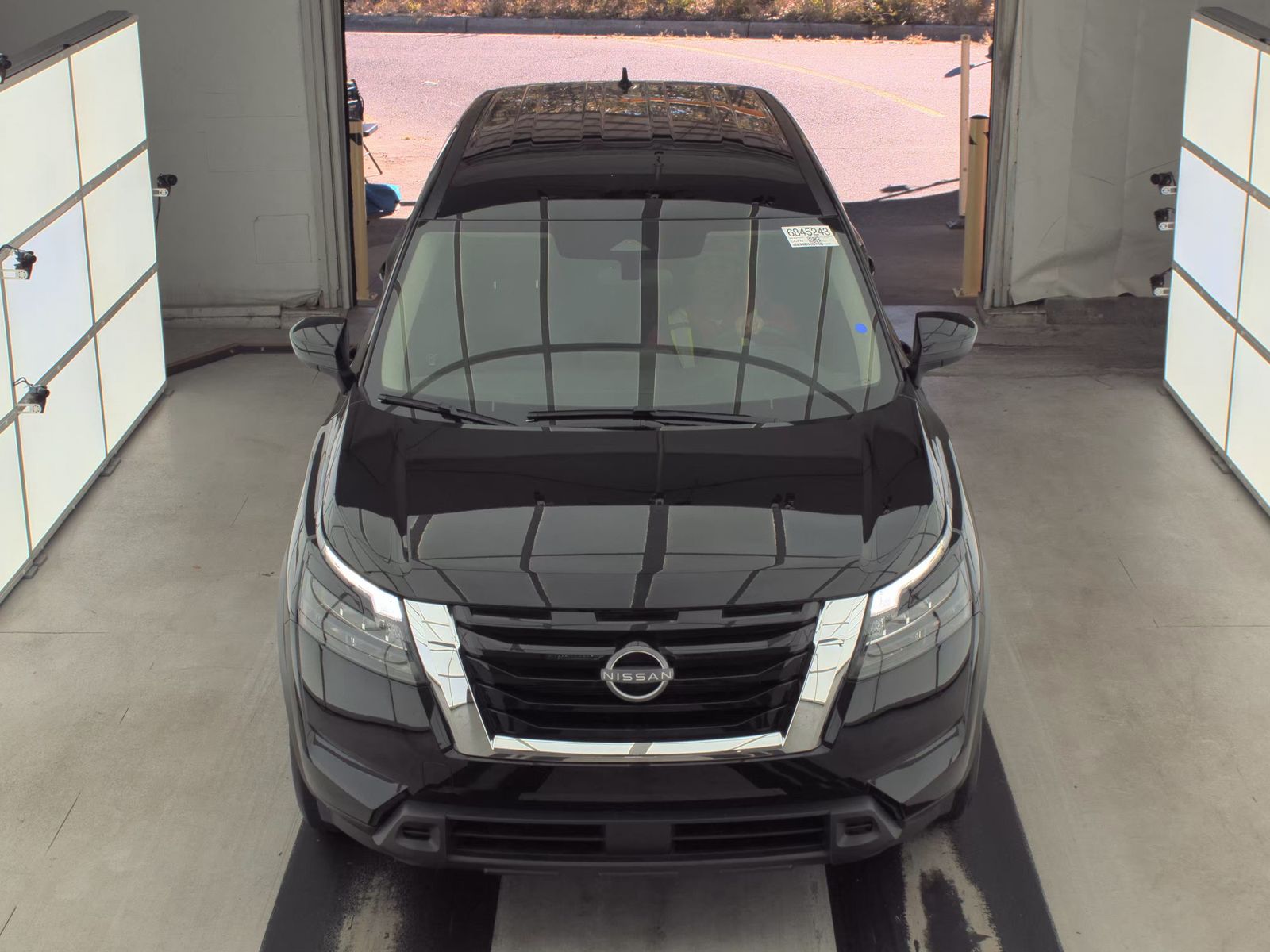 2025 Nissan Pathfinder S FWD