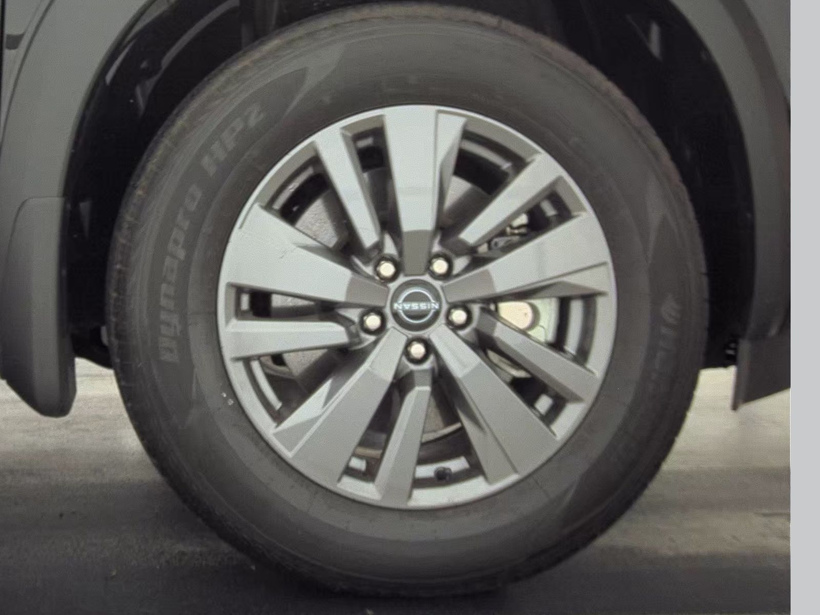 2025 Nissan Pathfinder S FWD