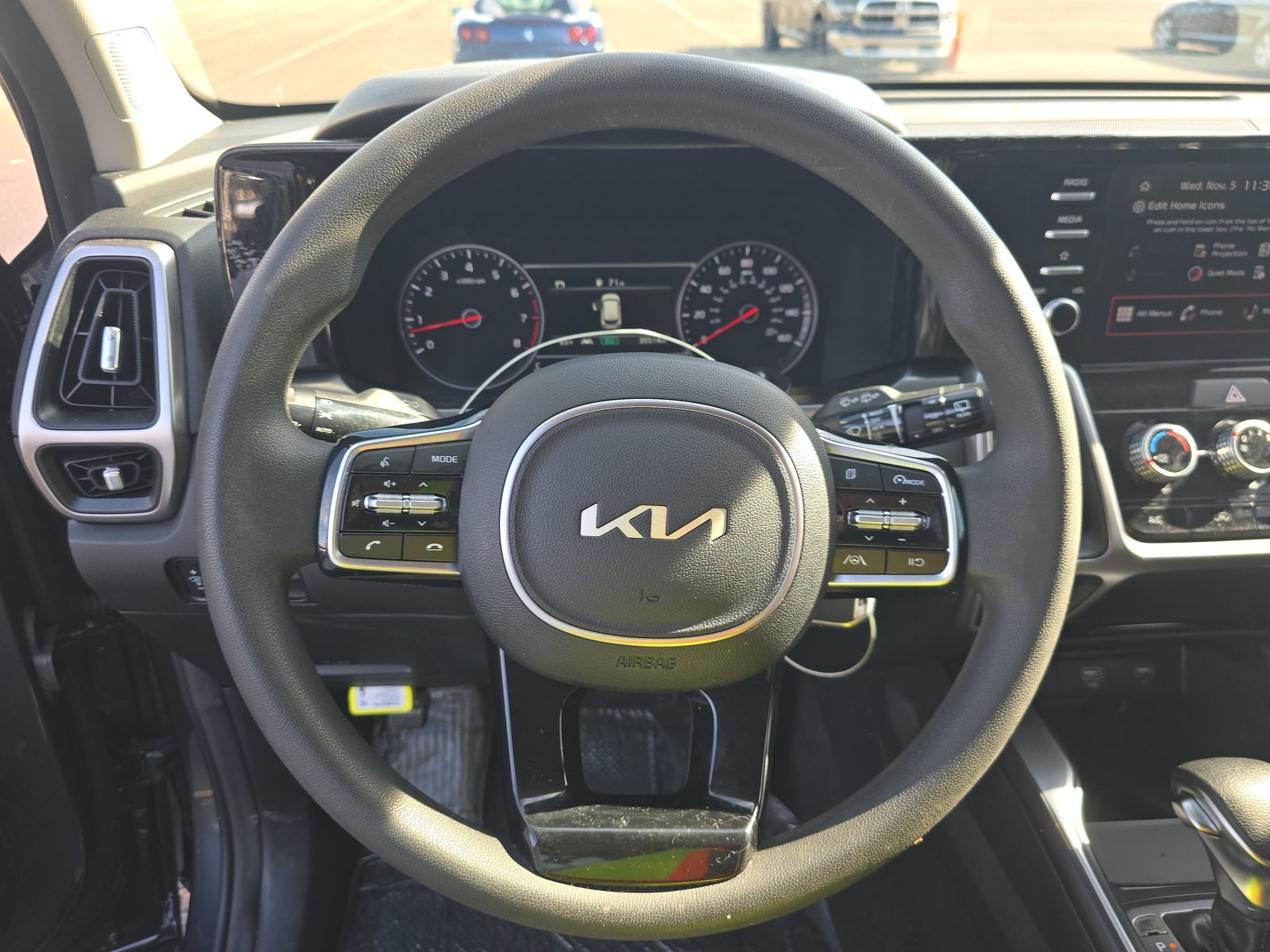 2023 Kia Sorento LX FWD