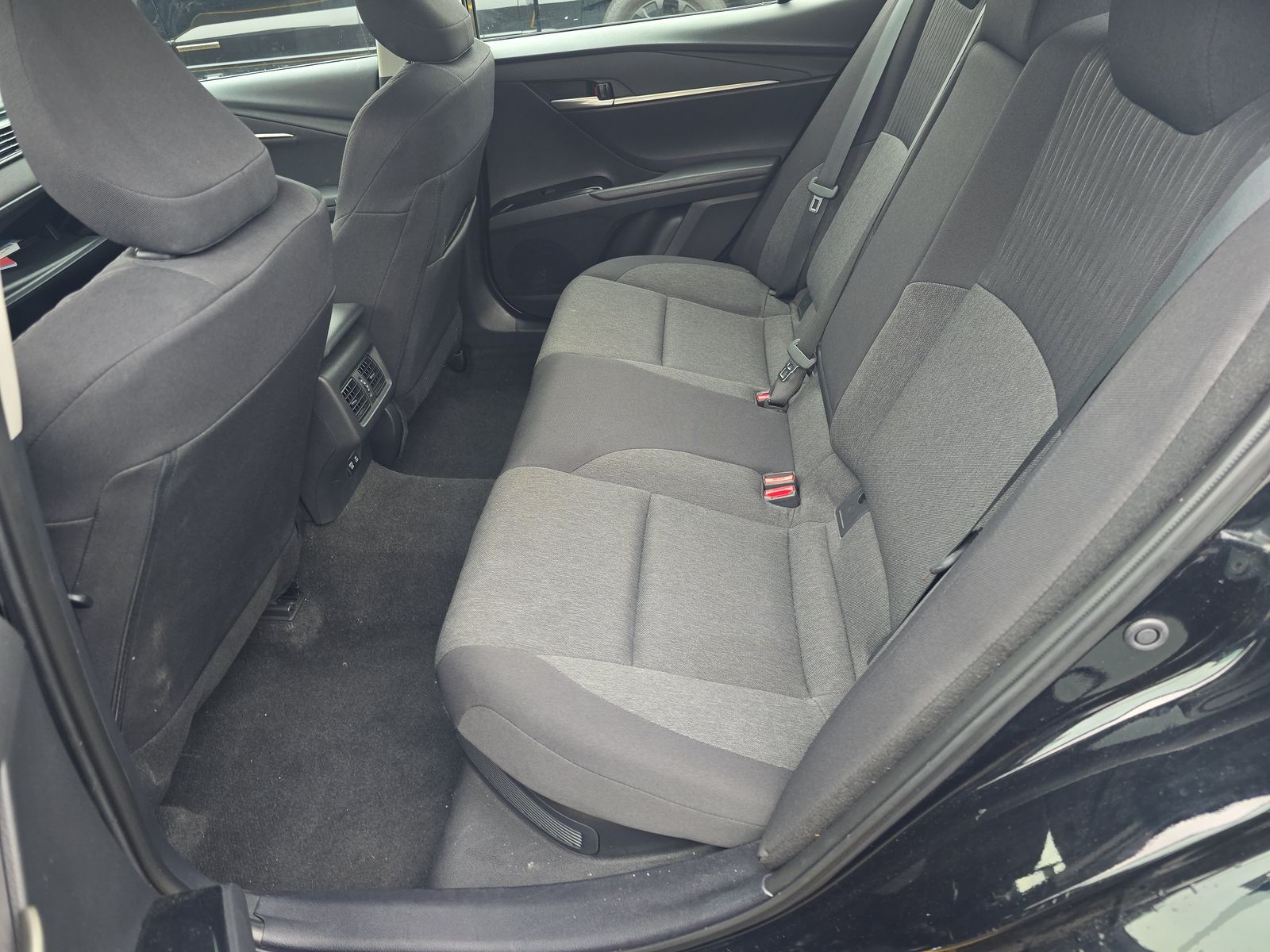 2025 Toyota Camry LE FWD