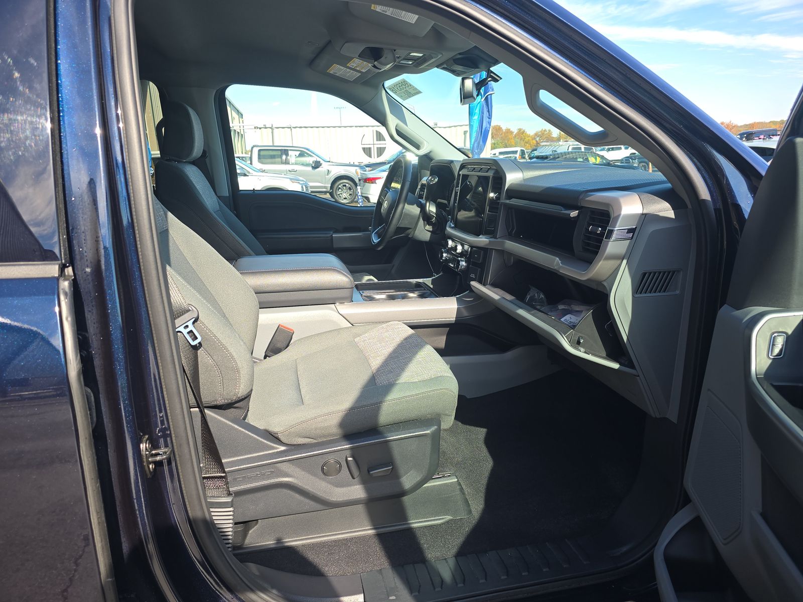 2023 Ford F-150 XLT AWD