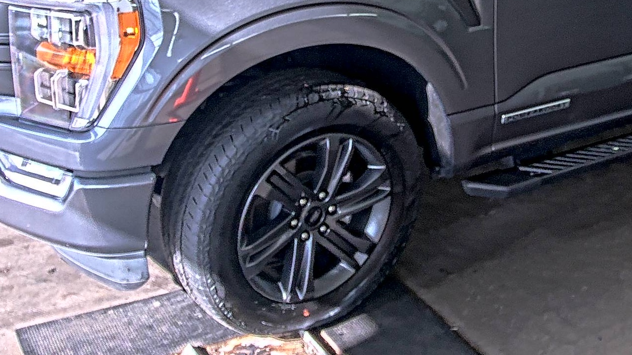 2023 Ford F-150 Hybrid XLT AWD