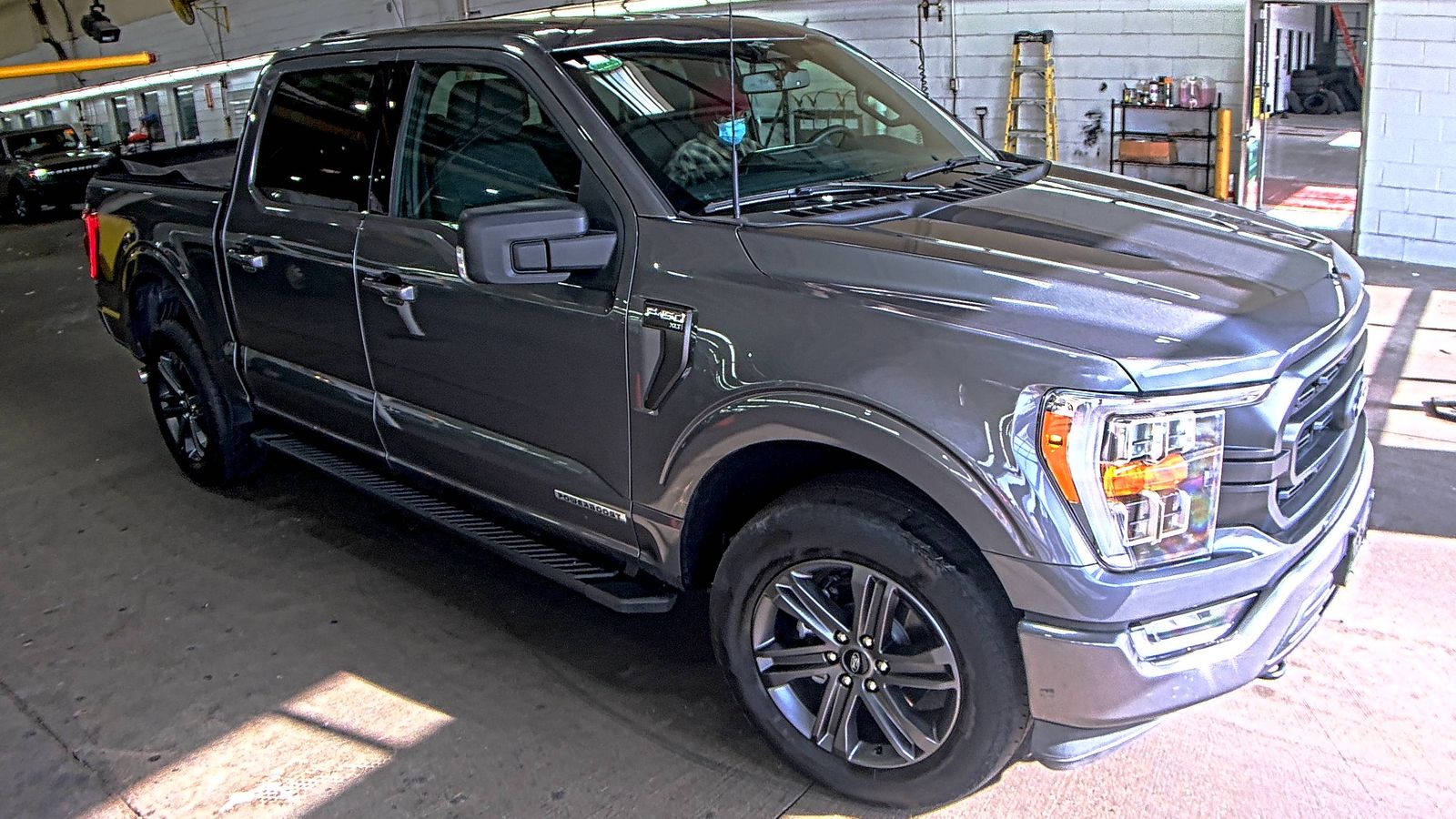 2023 Ford F-150 Hybrid XLT AWD