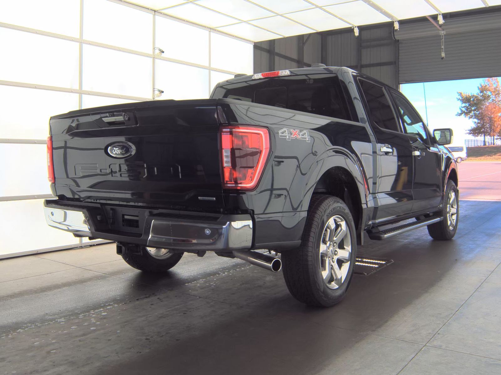 2023 Ford F-150 XLT AWD