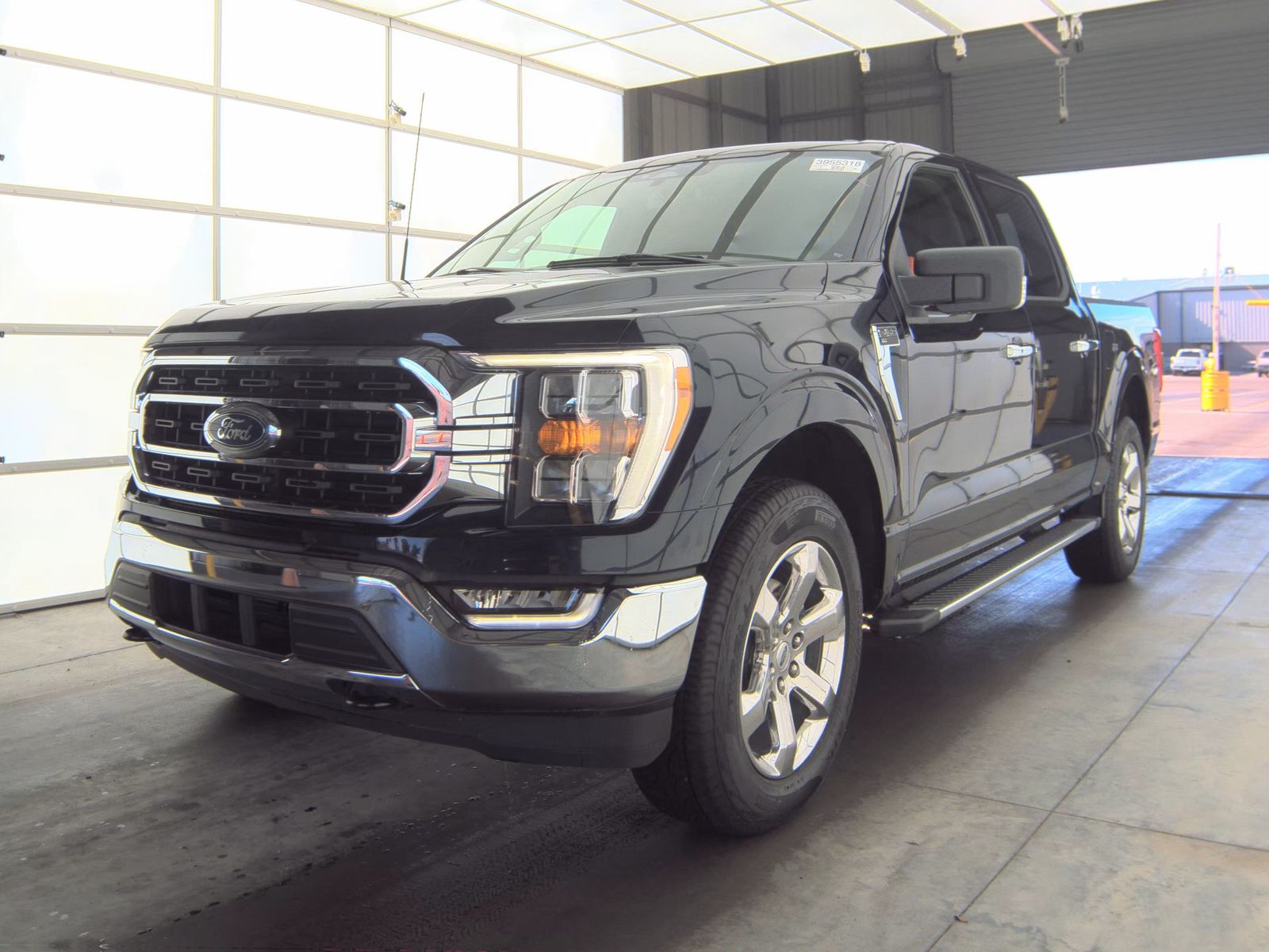 2023 Ford F-150 XLT AWD