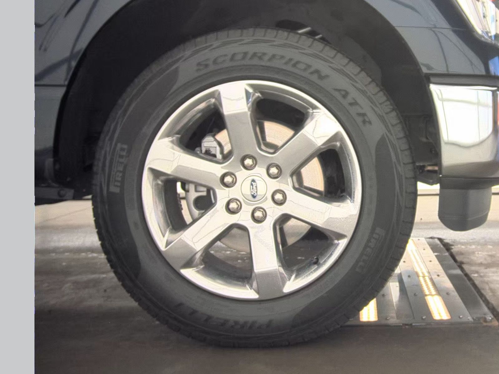 2023 Ford F-150 XLT AWD