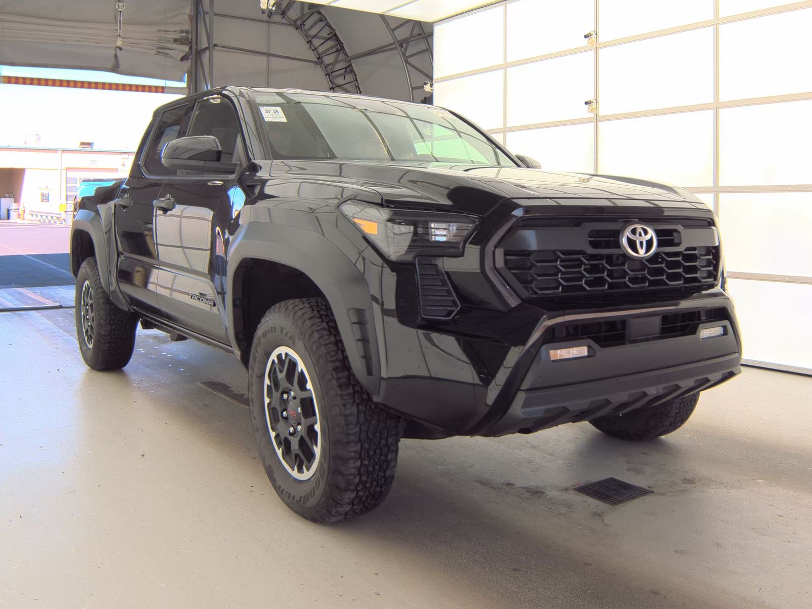 2025 Toyota Tacoma TRD Off-Road AWD
