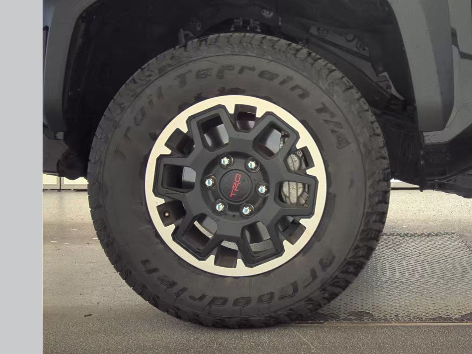 2025 Toyota Tacoma TRD Off-Road AWD