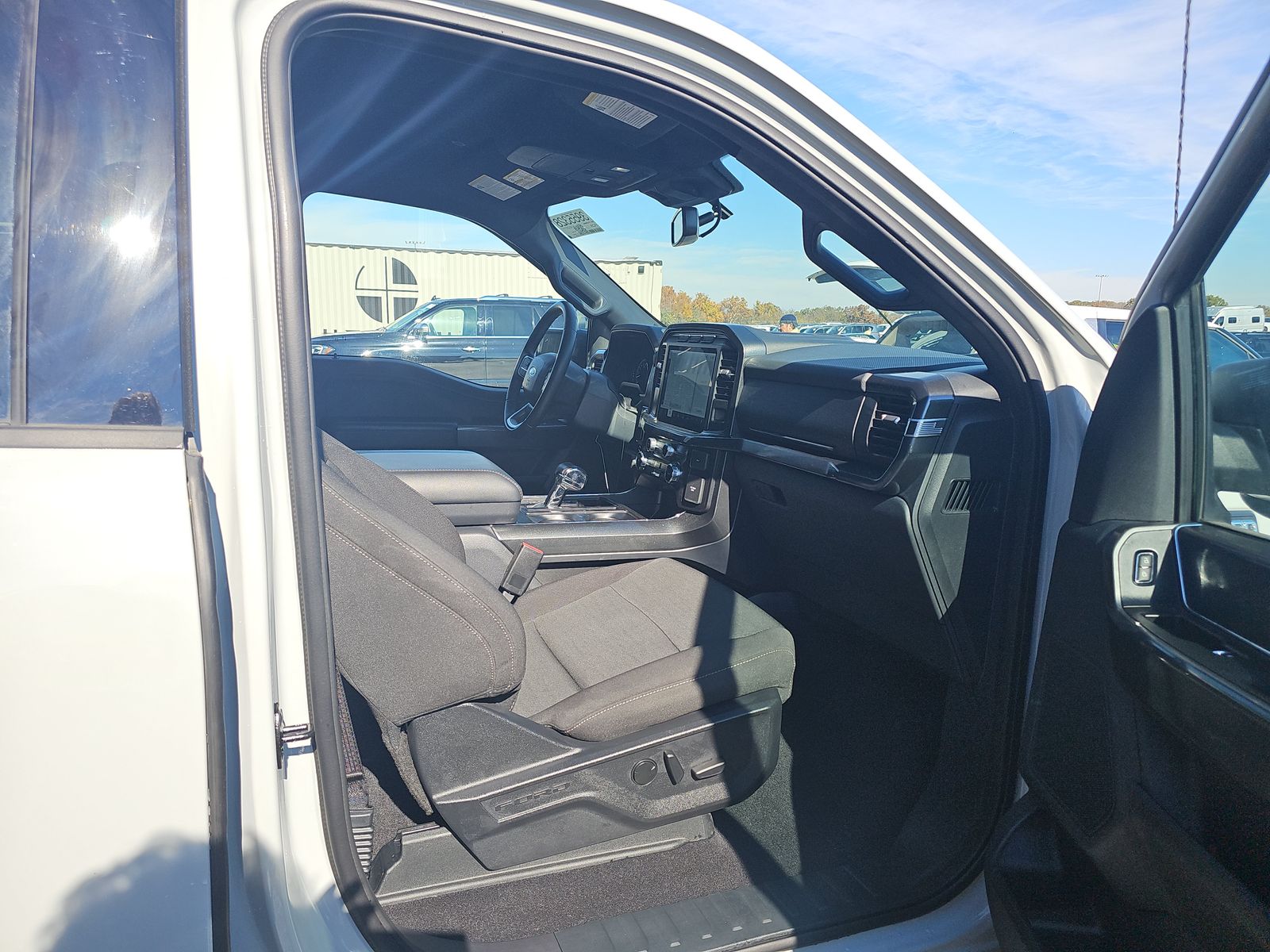 2023 Ford F-150 Hybrid XLT AWD