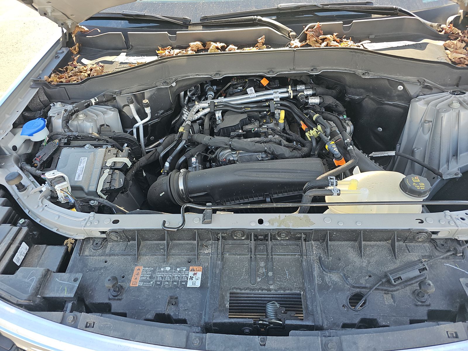 2025 Ford Explorer Active AWD