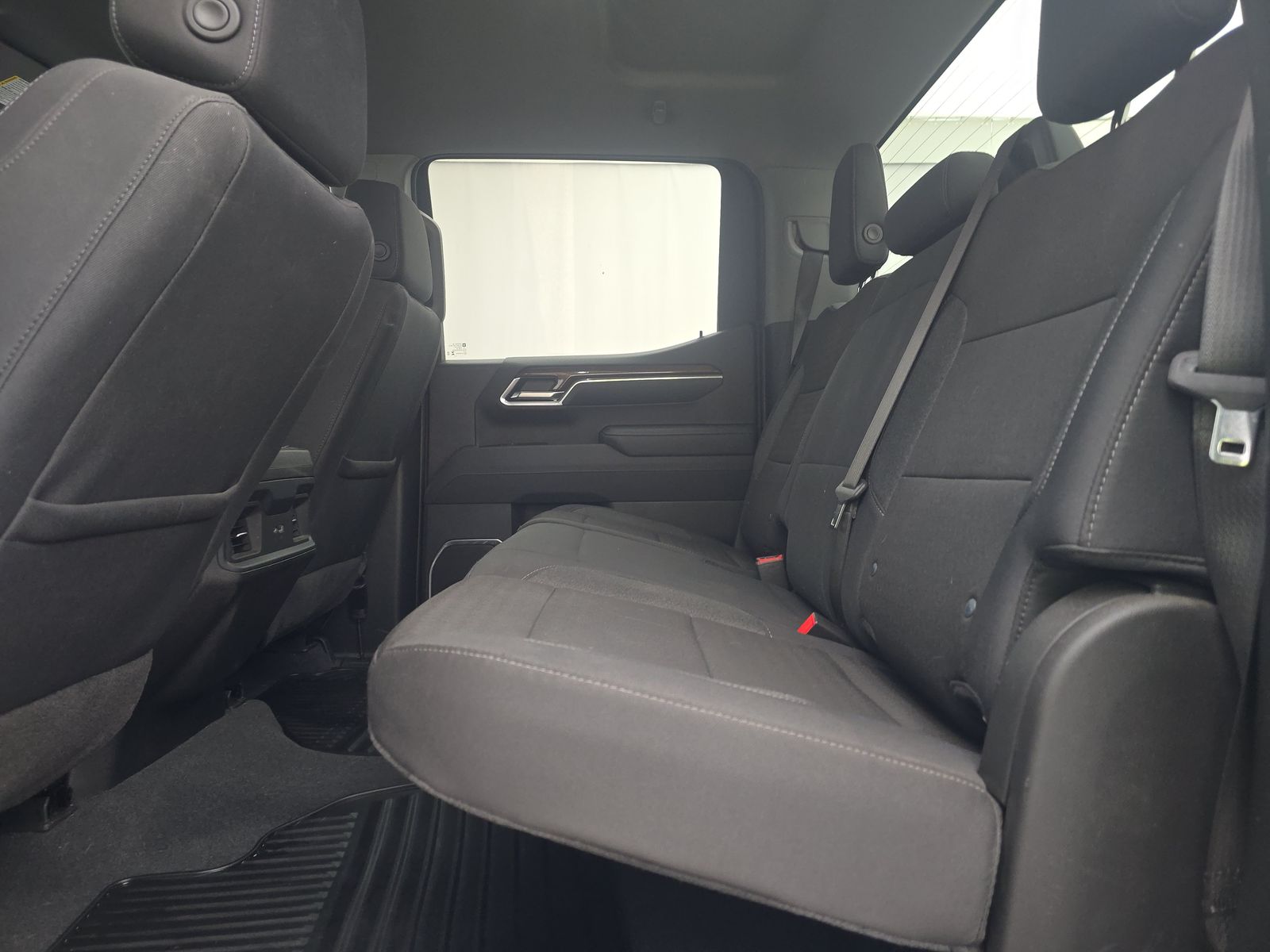 2025 Chevrolet Silverado 1500 RST AWD