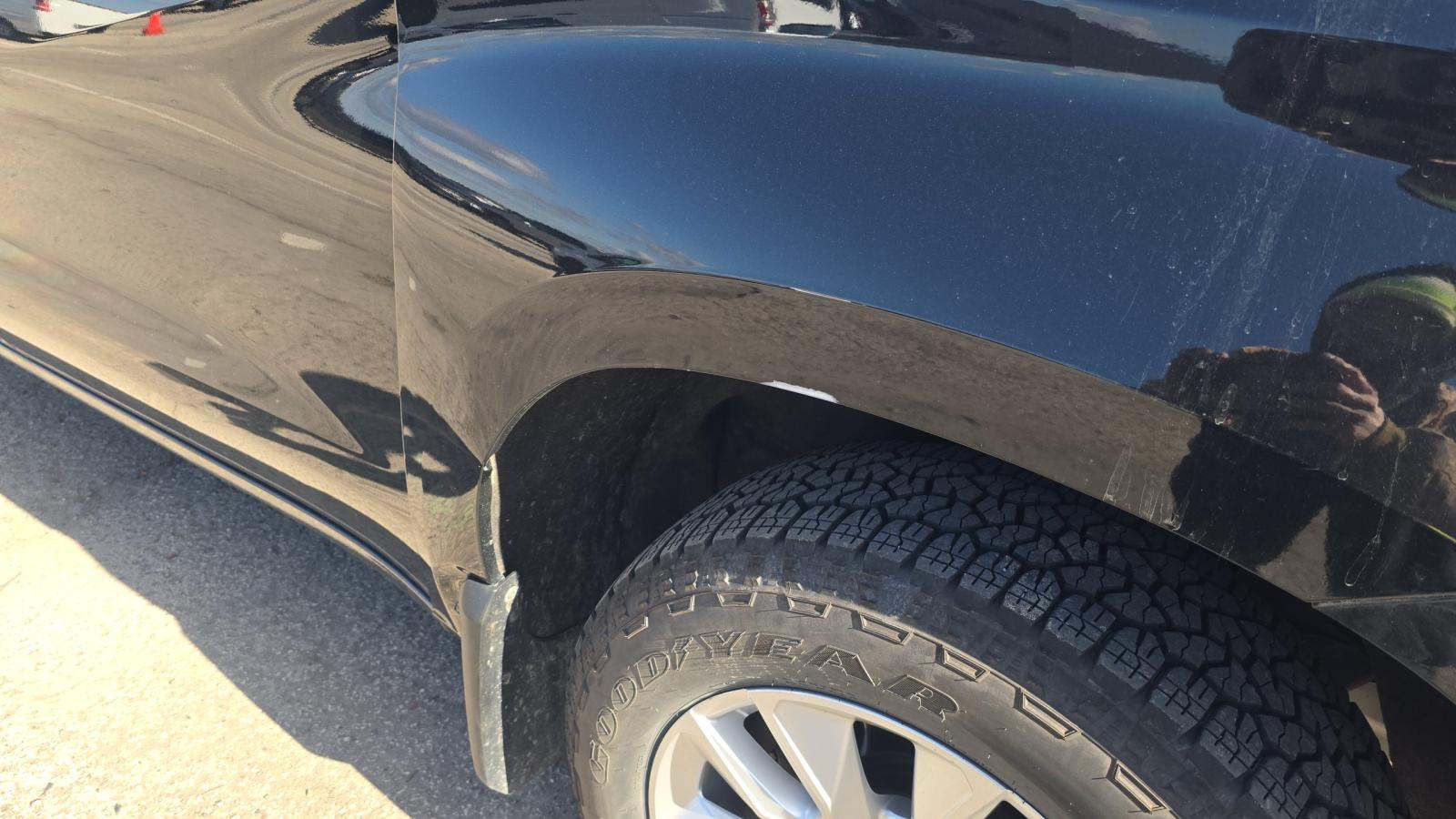 2022 Chevrolet Silverado 1500 Custom AWD