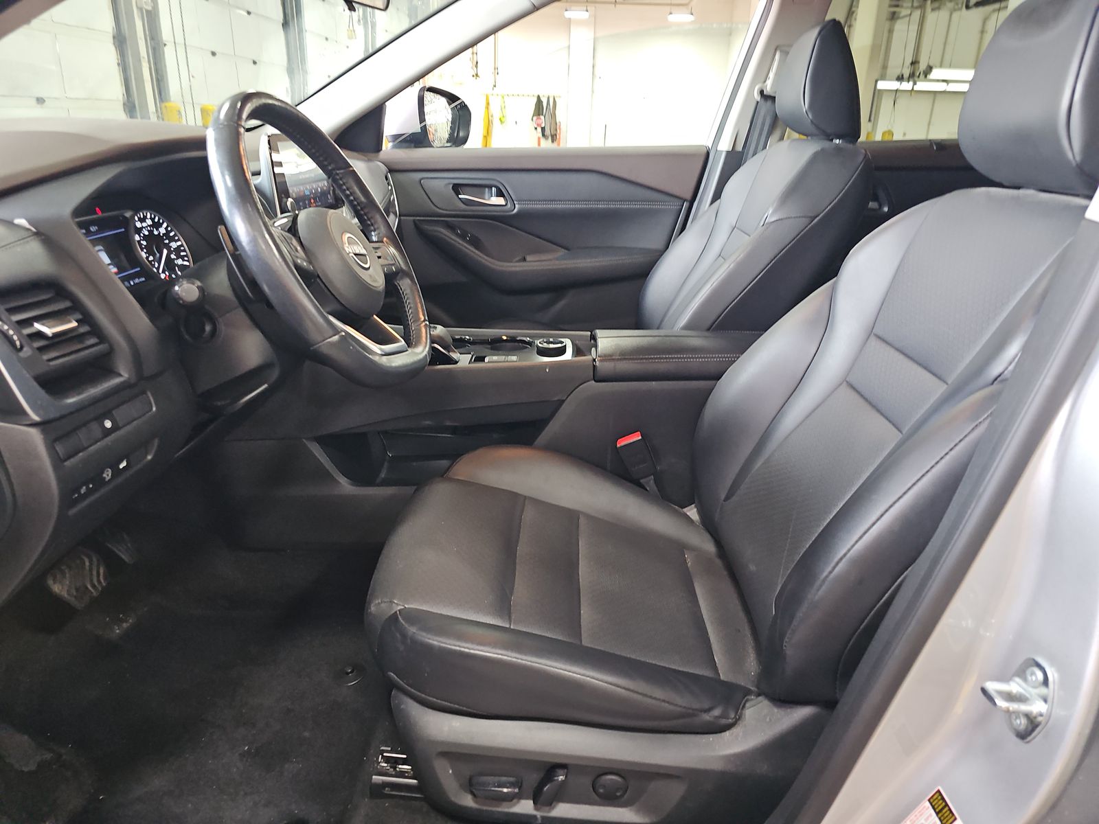 2023 Nissan Rogue SV AWD