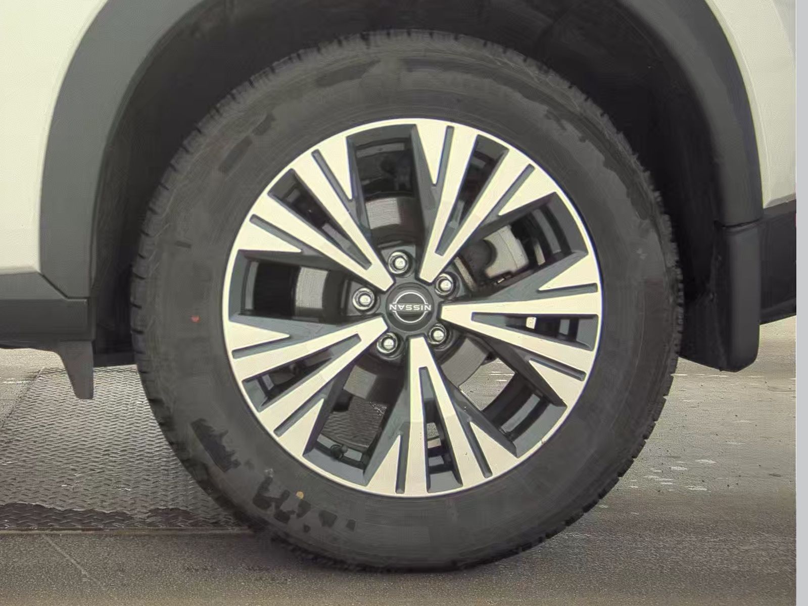 2023 Nissan Rogue SV AWD