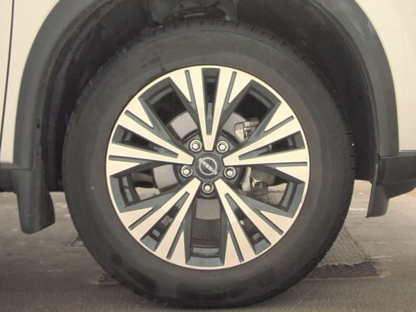 2023 Nissan Rogue SV AWD