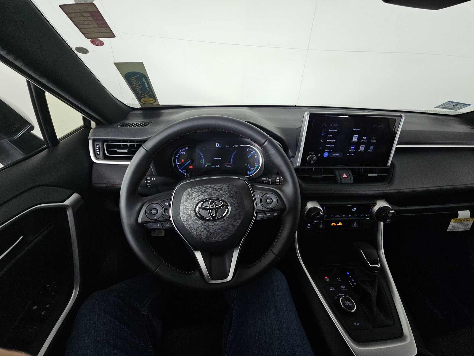 2025 Toyota RAV4 Plug-In Hybrid SE AWD