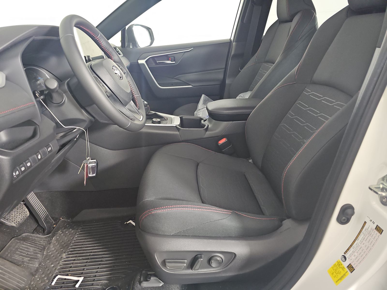 2025 Toyota RAV4 Plug-In Hybrid SE AWD