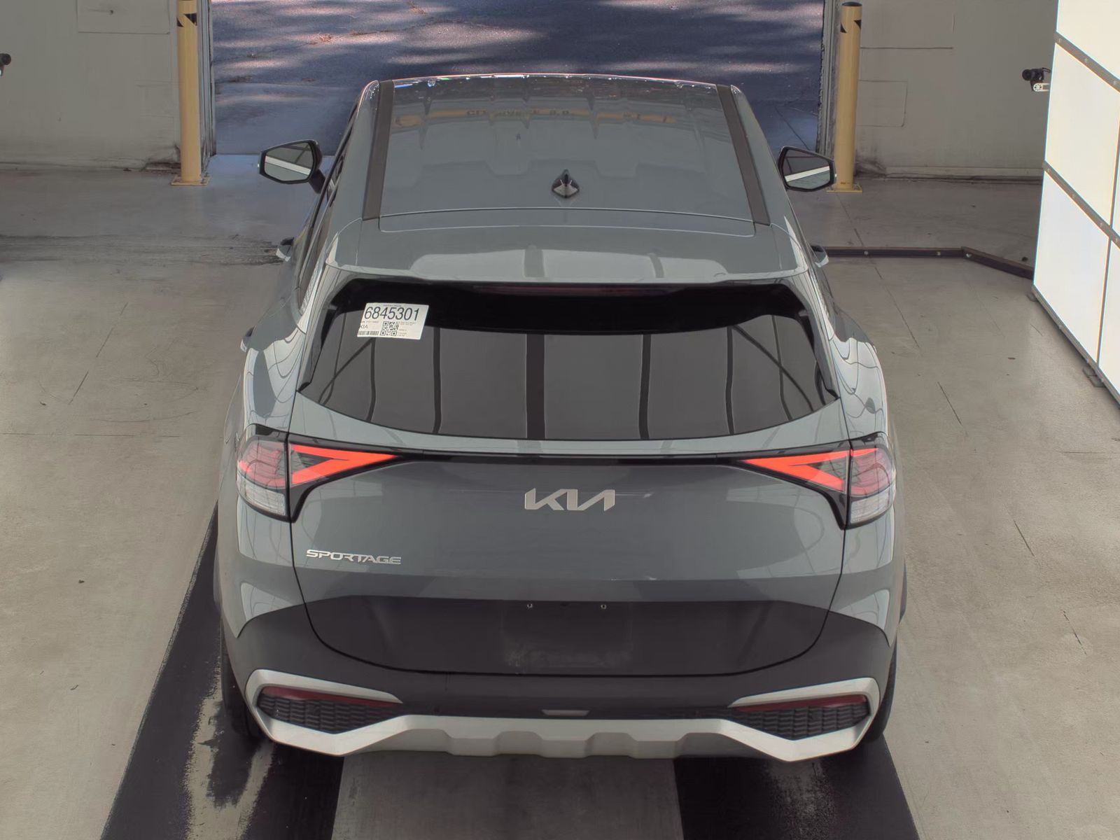 2023 Kia Sportage EX FWD