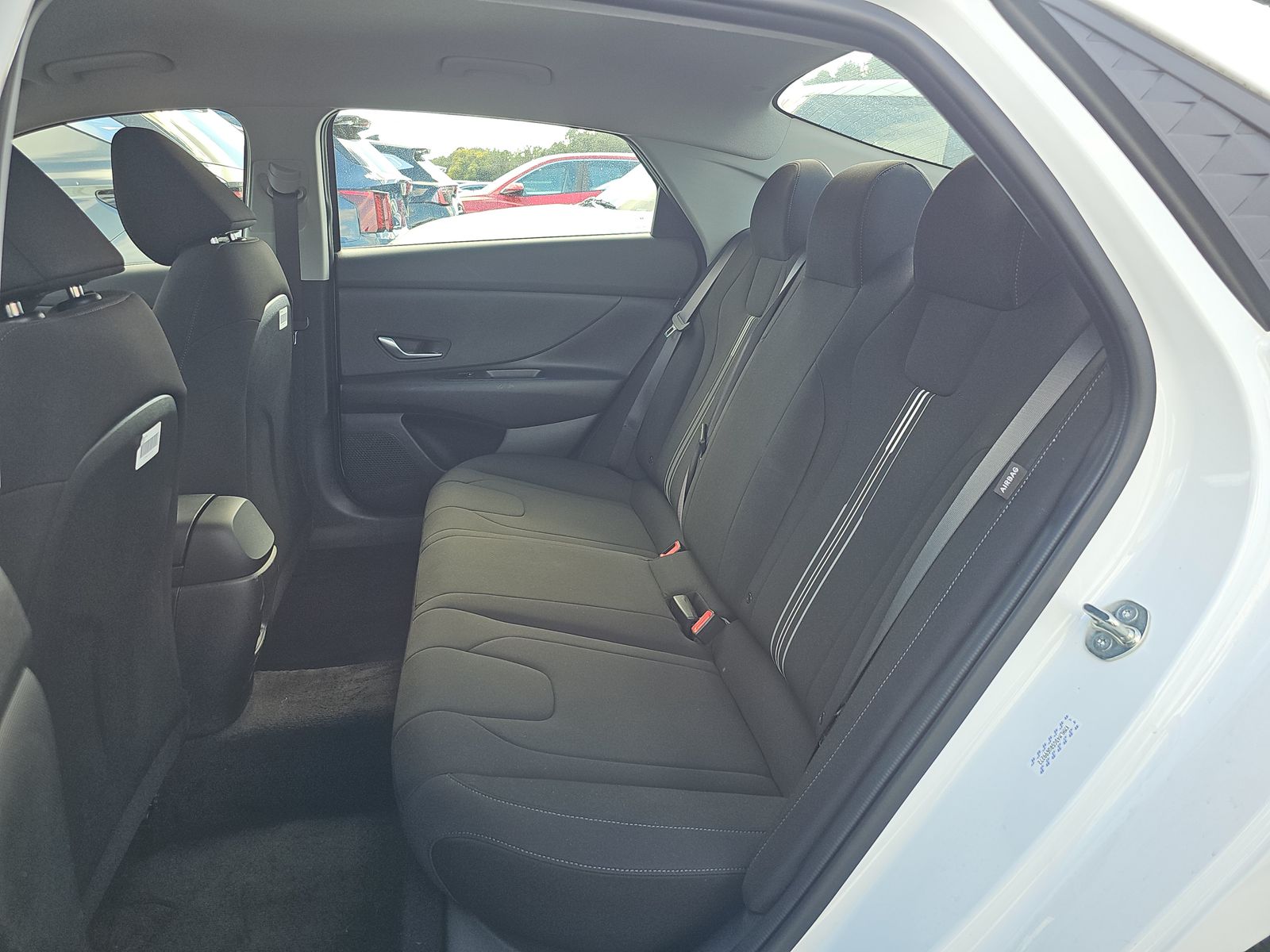 2024 Hyundai Elantra SEL FWD