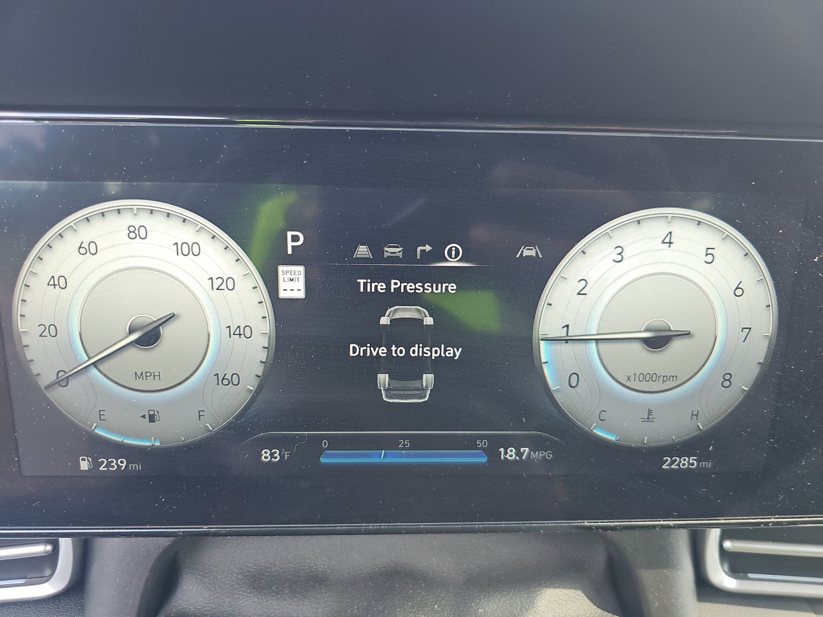 2024 Hyundai Elantra SEL FWD