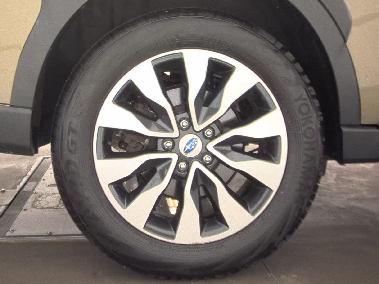 2023 Subaru Outback Touring AWD