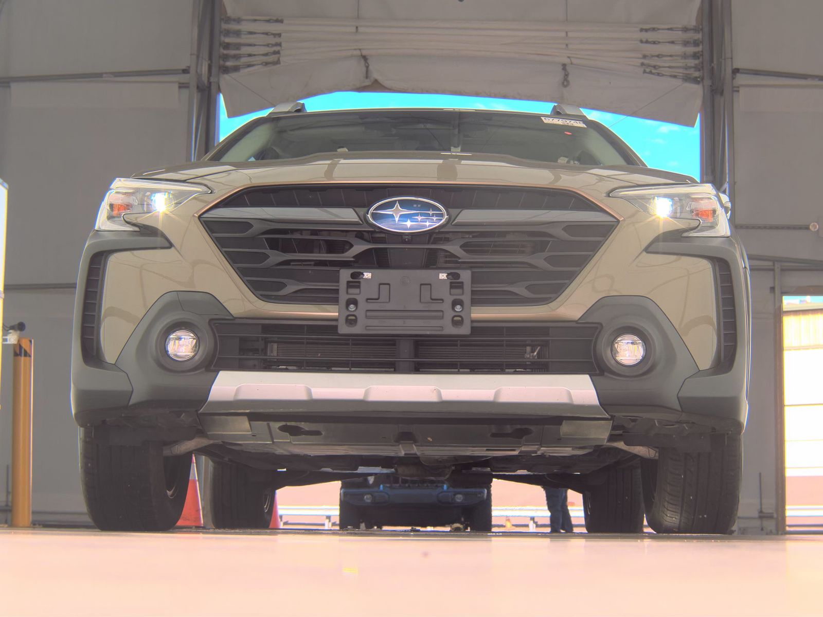 2023 Subaru Outback Touring AWD