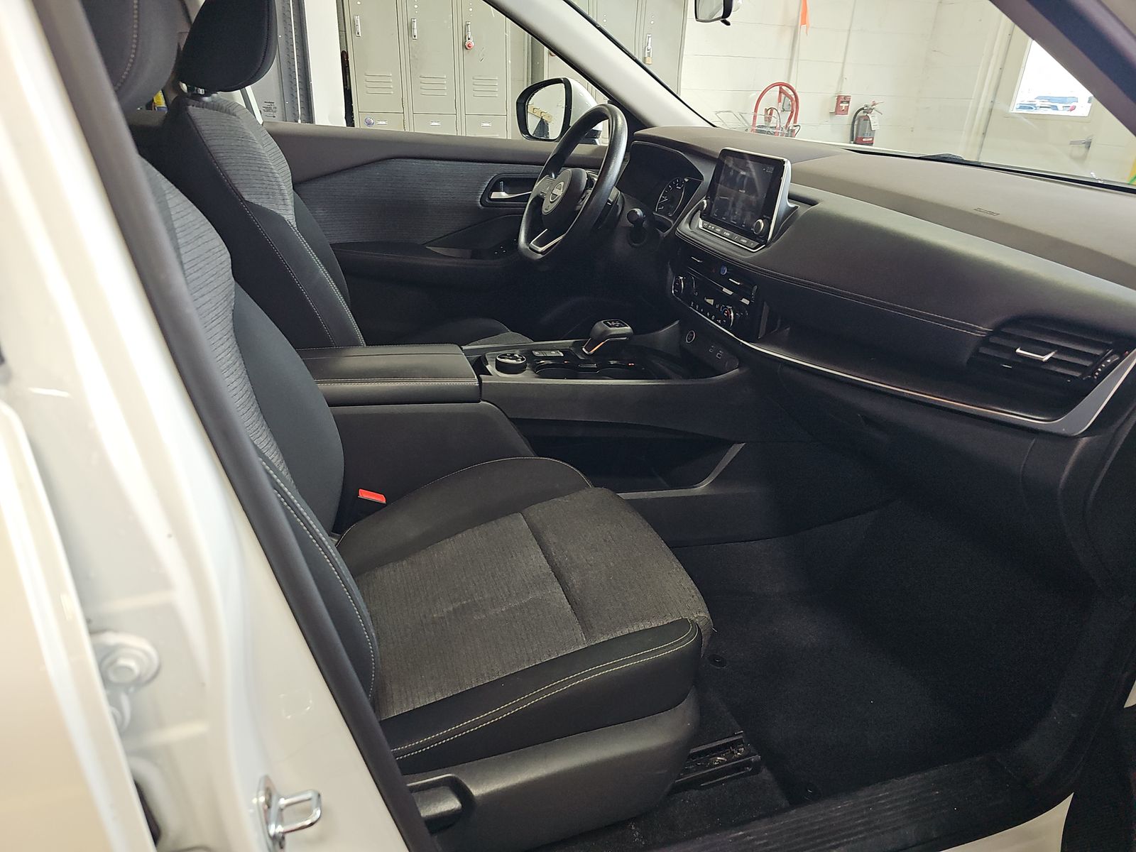 2022 Nissan Rogue SV AWD