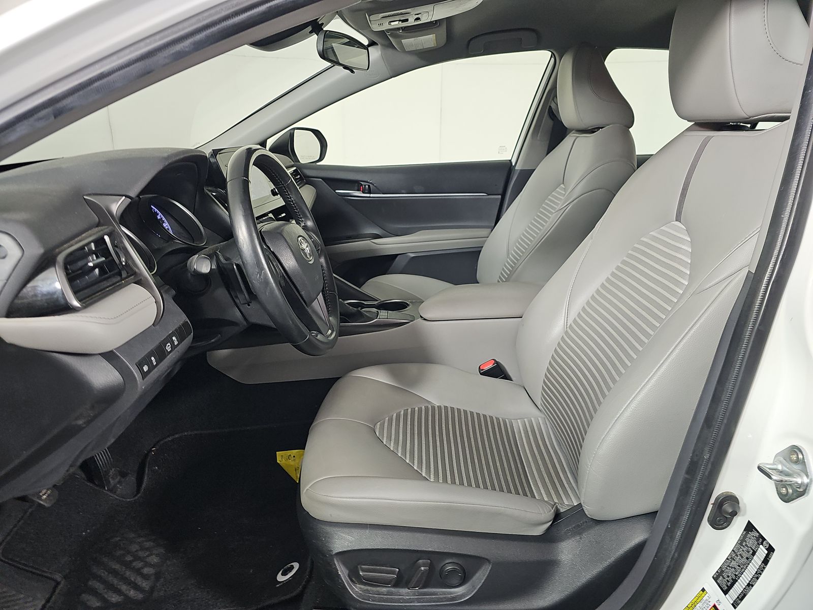 2023 Toyota Camry SE FWD