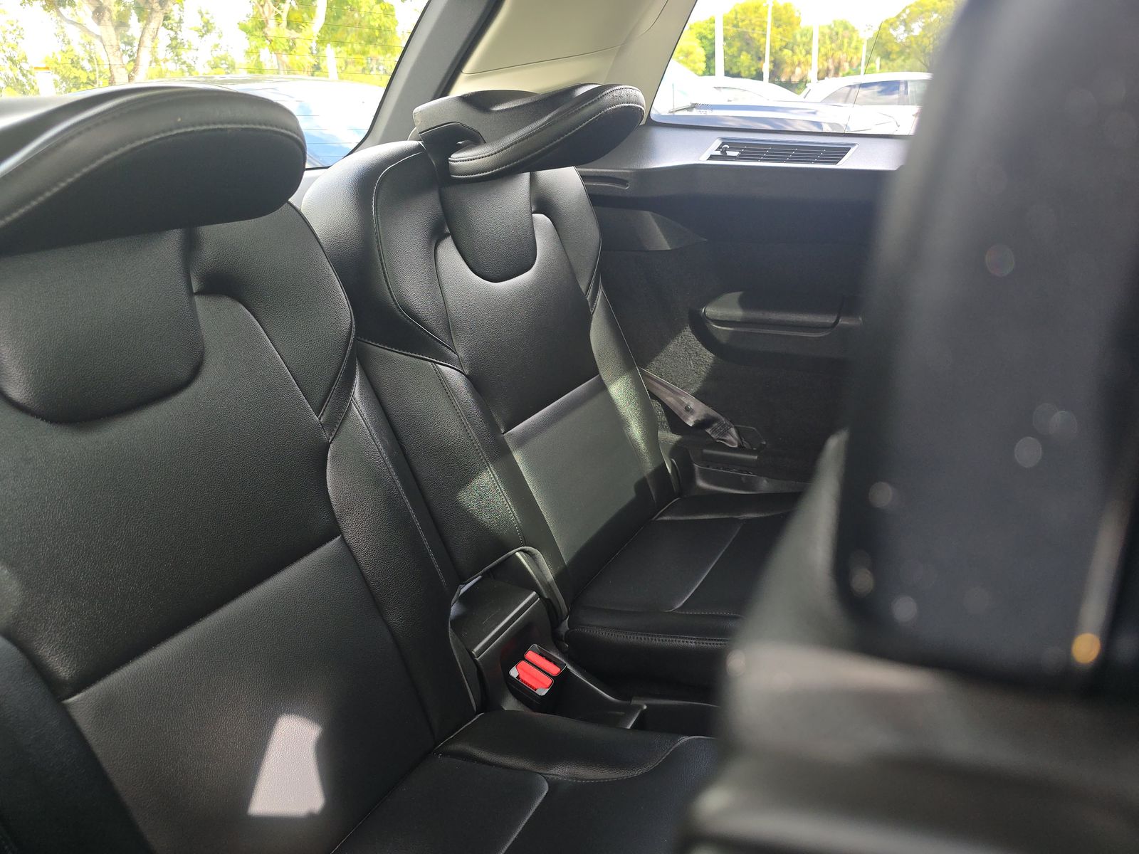 2021 Volvo XC90 T5 Momentum FWD