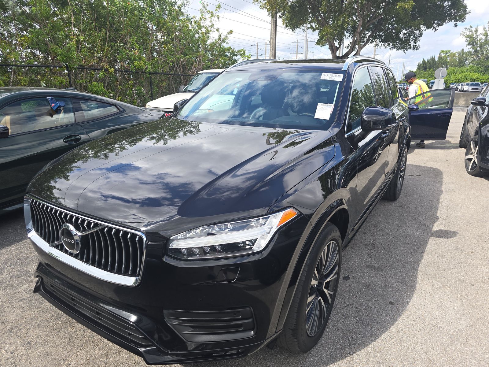2021 Volvo XC90 T5 Momentum FWD