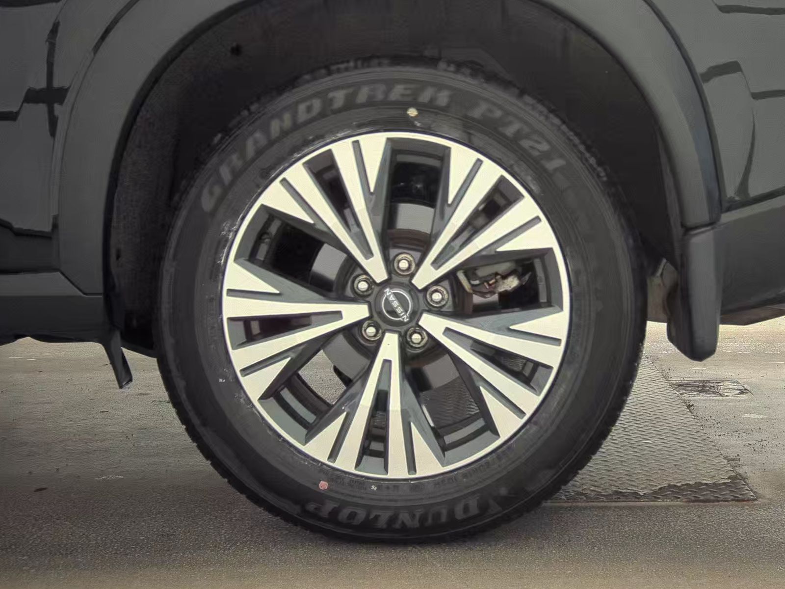 2023 Nissan Rogue SV AWD