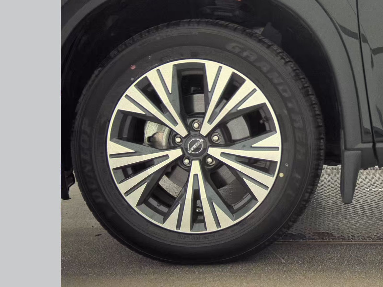 2023 Nissan Rogue SV AWD